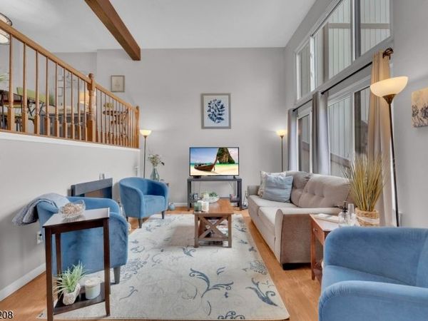 329 Alpine Ct, Stanhope, NJ 07874