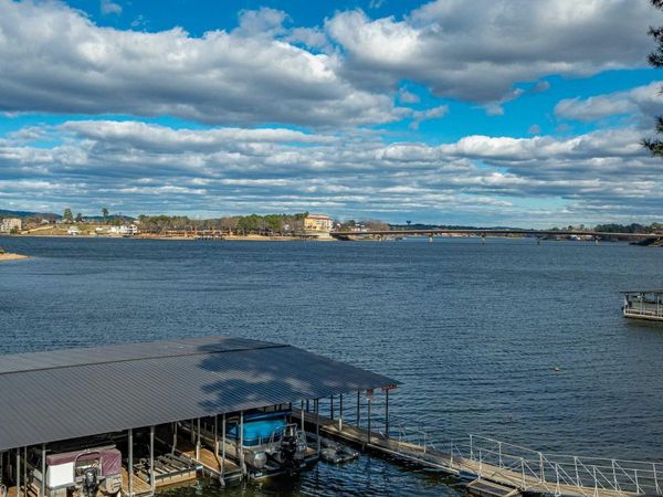 200 HAMILTON OAKS, Unit O-3, Hot Springs, AR 71913