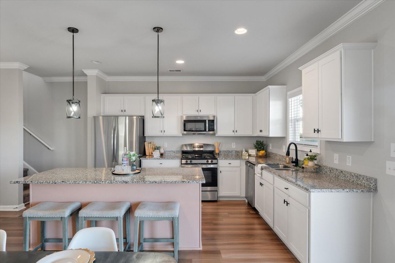 303 Torslanda Lane Photo 10