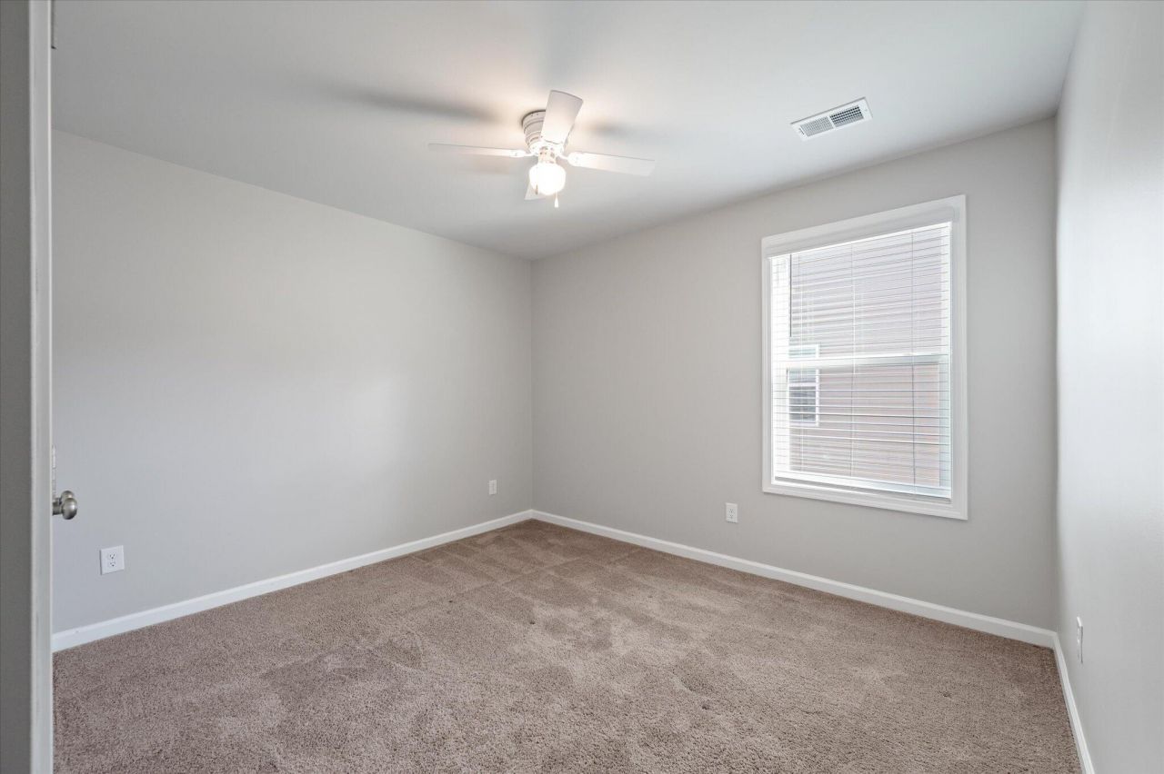 303 Torslanda Lane Photo 19