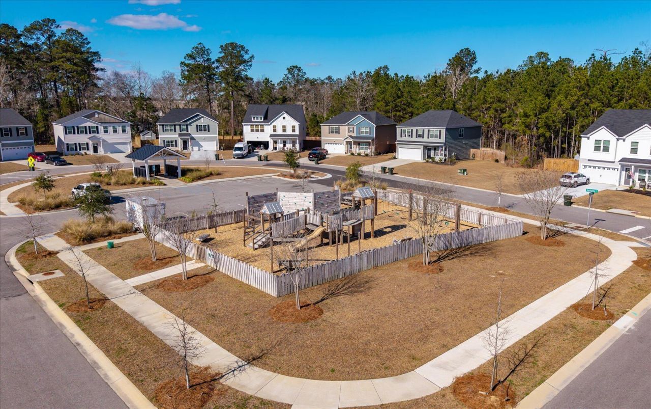 303 Torslanda Lane Photo 27