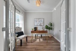 303 Torslanda Lane photo 4