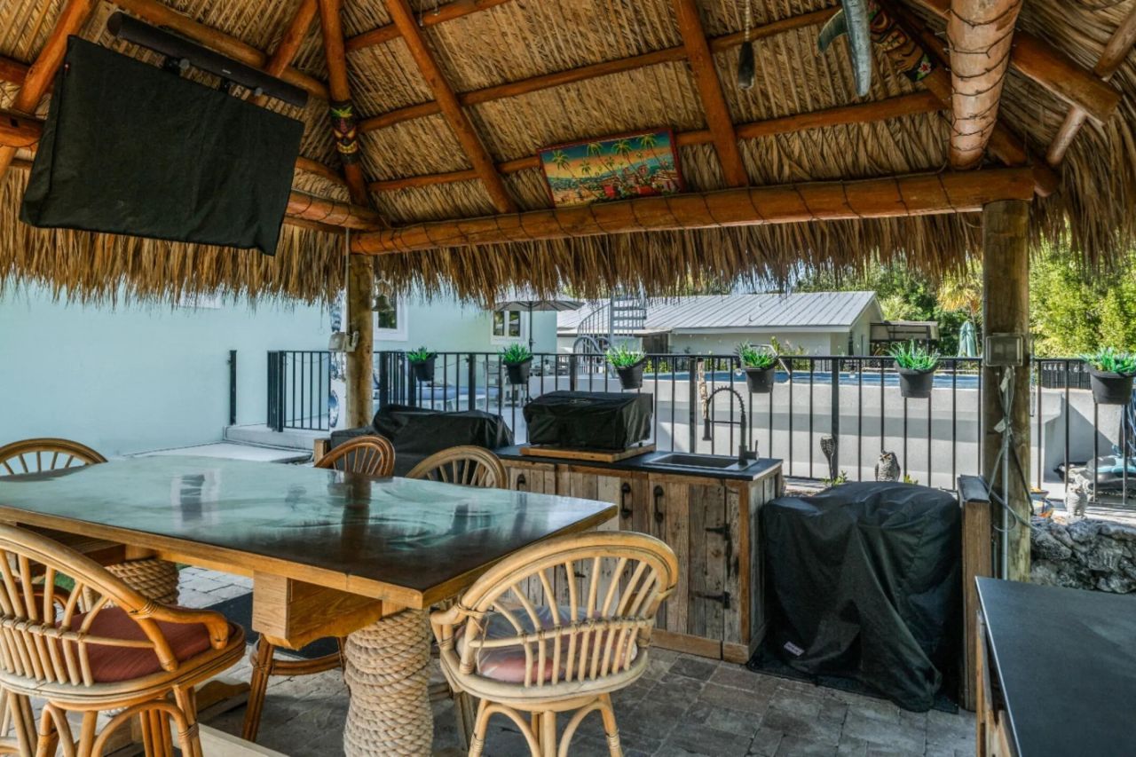 247 W Seaview Circle, Duck, FL 33050 Photo