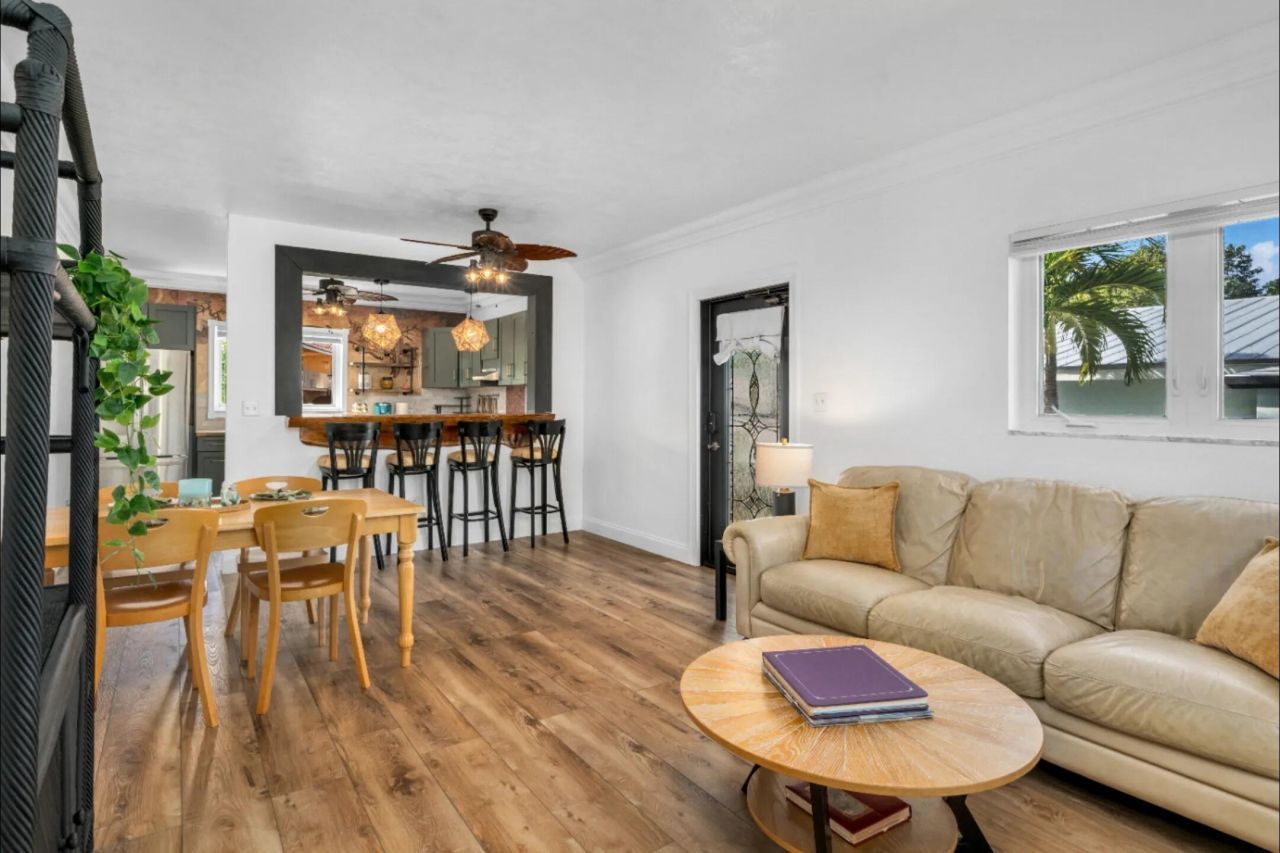 247 W Seaview Circle, Duck, FL 33050 Photo