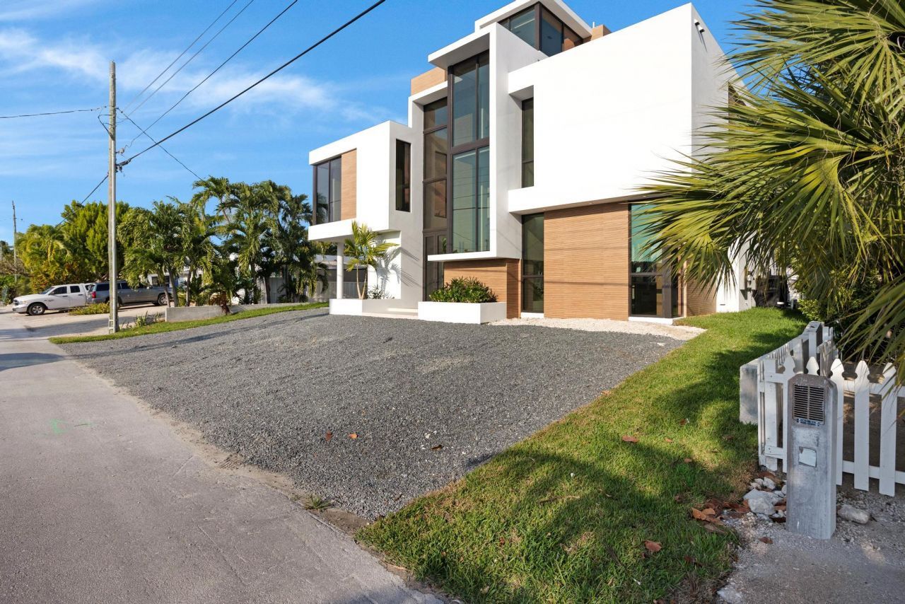 181 Nautilus Drive, Islamorada, FL 33036 Photo