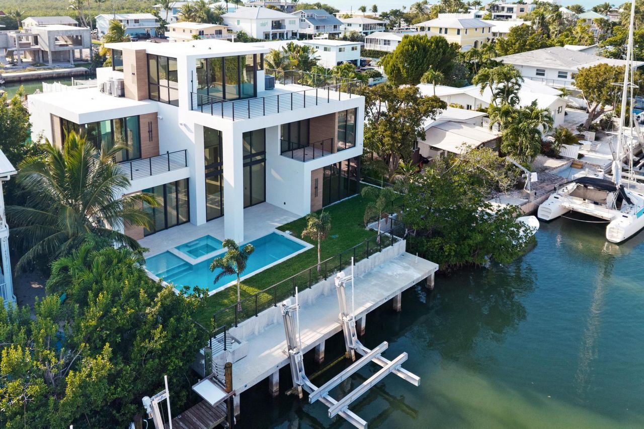 181 Nautilus Drive, Islamorada, FL 33036 Photo