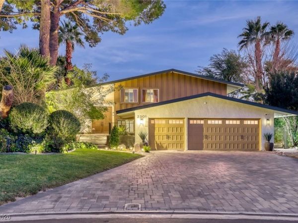 2301 Driftwood Drive, Las Vegas, NV 89107
