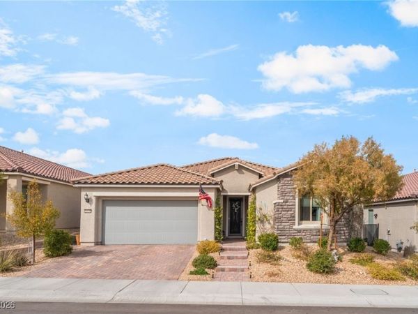10438 Skye Arroyo Avenue, Las Vegas, NV 89166