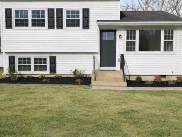 309 JAYS AVENUE, WILLIAMSTOWN, NJ 08094