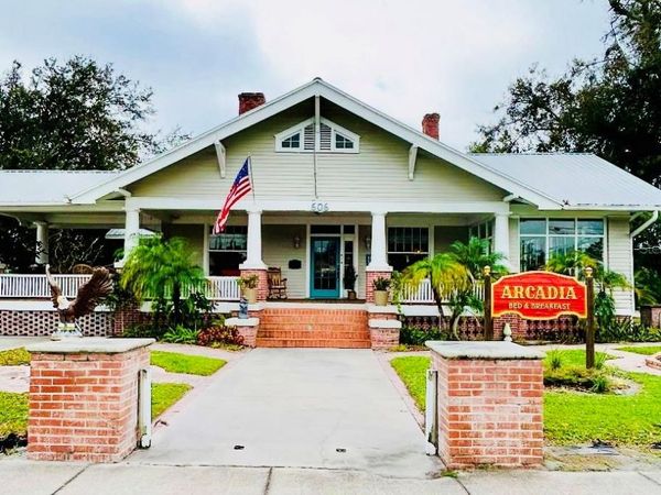 606 E OAK STREET, ARCADIA, FL 34266