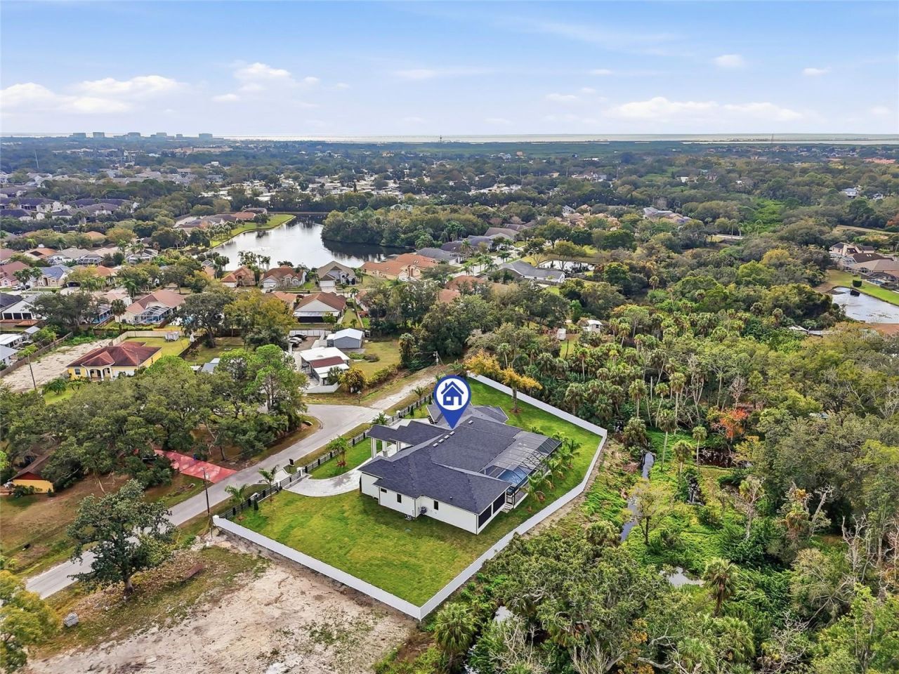 6802 E Creek Drive, Tampa, FL 33615 Photo