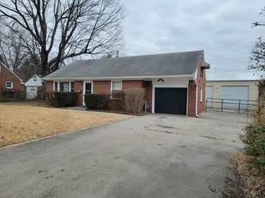 1455 Townley Drive, Lexington, KY 40511
