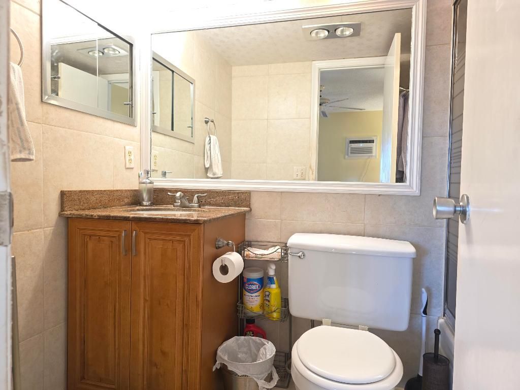 204 Kent L, Unit L, West Palm Beach, FL 33417 Photo