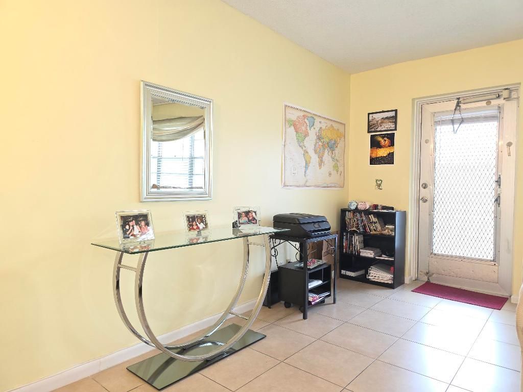 204 Kent L, Unit L, West Palm Beach, FL 33417 Photo