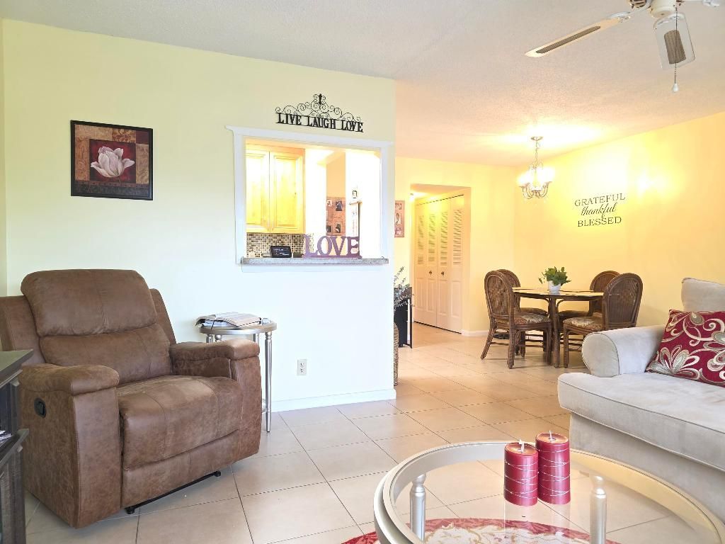 204 Kent L, Unit L, West Palm Beach, FL 33417 Photo