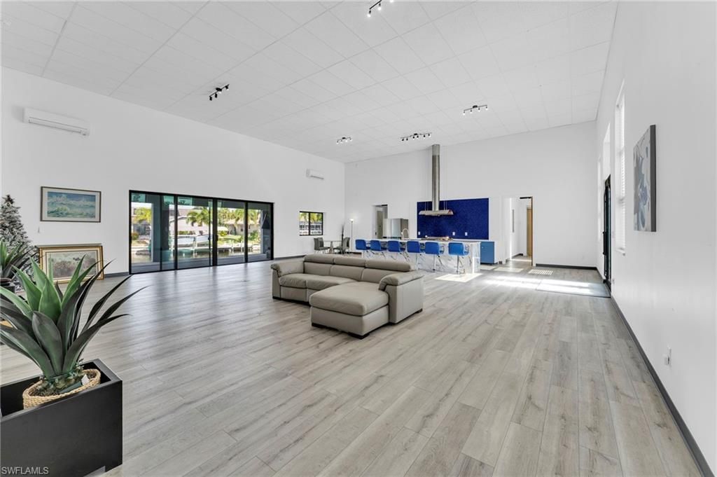 2405 SW 32nd St, Cape Coral, FL 33914 Photo