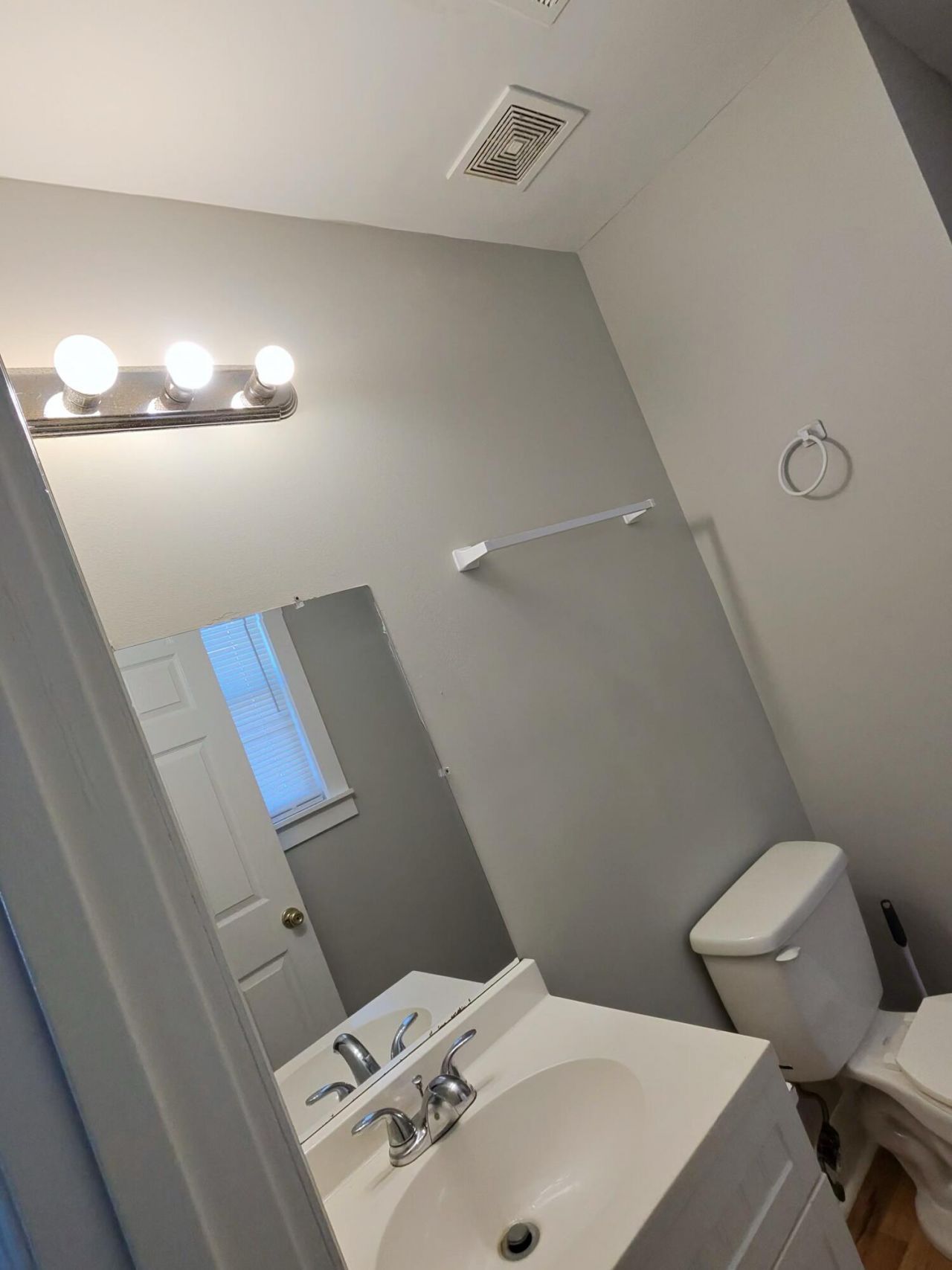 2701 Decatur Street Photo 12