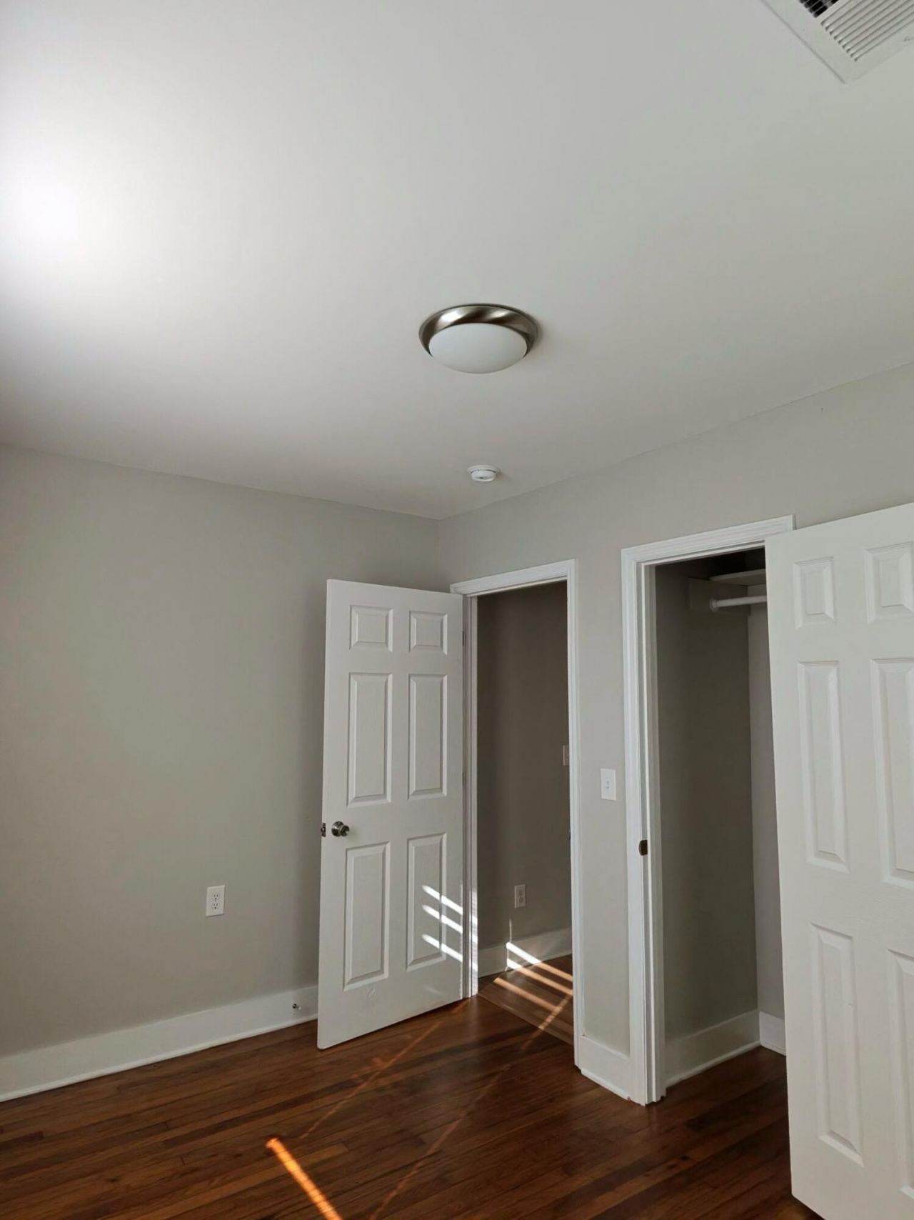 2701 Decatur Street Photo 14