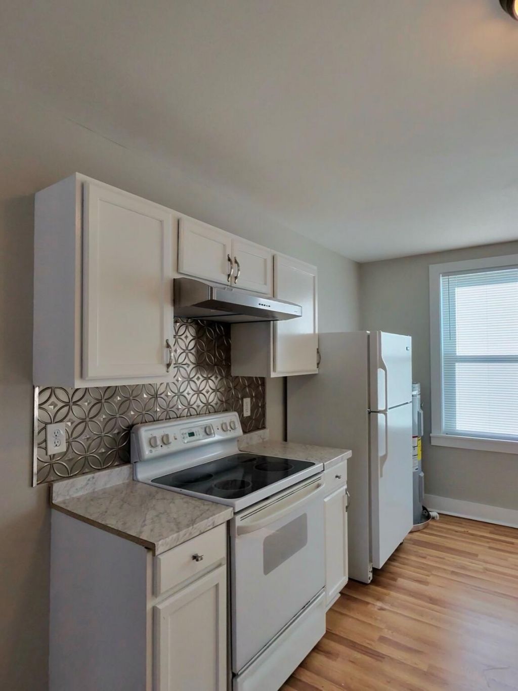 2701 Decatur Street Photo 8