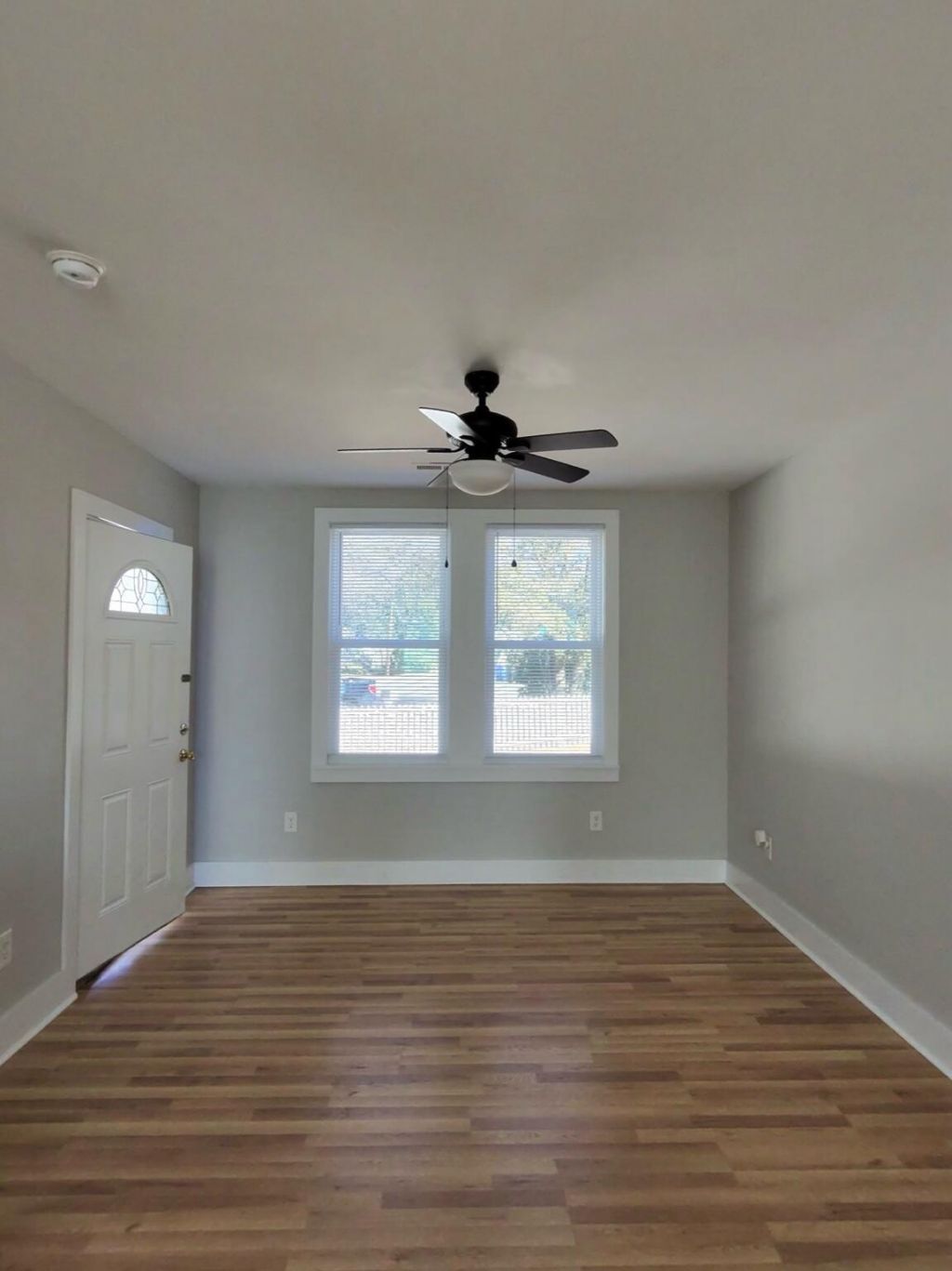 2701 Decatur Street Photo 9