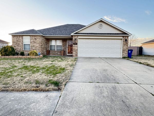 North Little Rock, AR 72117