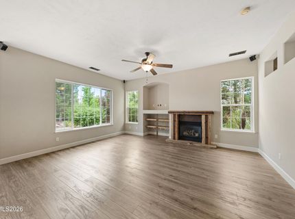7483 Europa Drive, Sparks, NV 89436 Photo