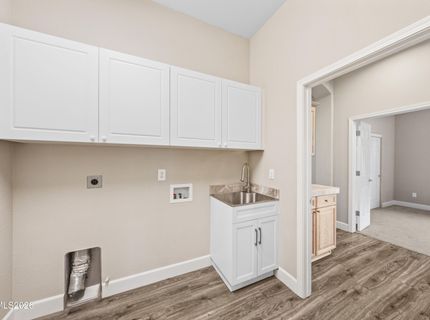 7483 Europa Drive, Sparks, NV 89436 Photo