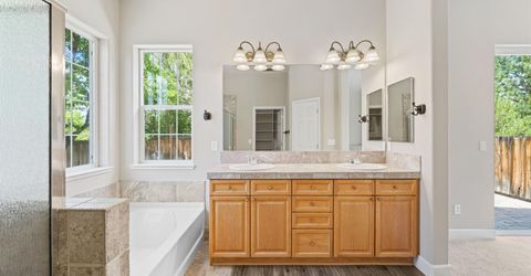 7483 Europa Drive, Sparks, NV 89436 Photo