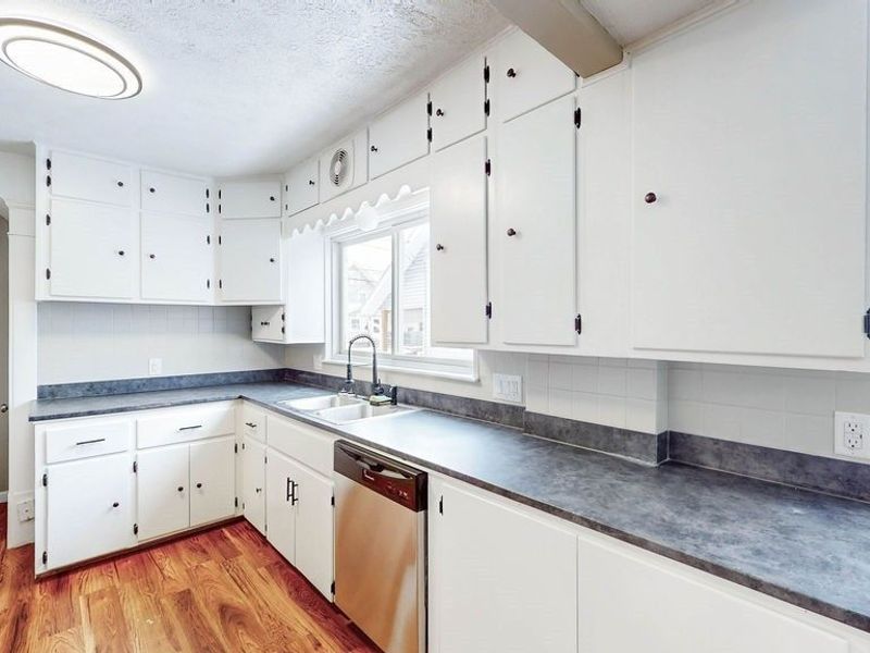 941 Hunt Street, Akron, OH 44306 Photo 18