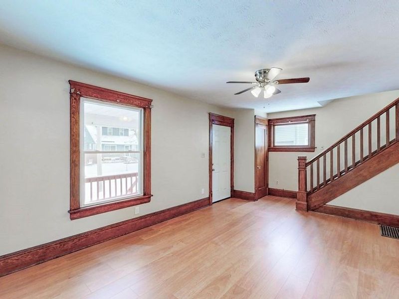 941 Hunt Street, Akron, OH 44306 Photo 6