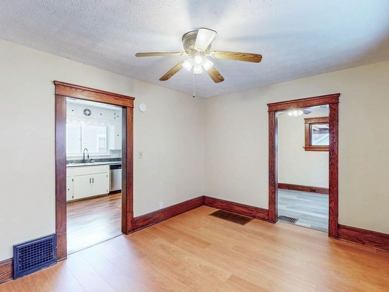 941 Hunt Street, Akron, OH 44306 Photo 9