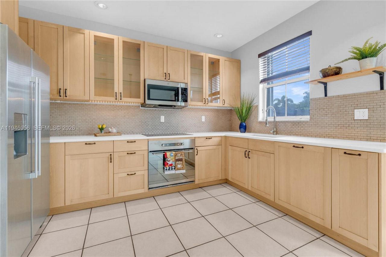 5400 NW 107th Ave, Unit 401, Doral, FL 33178 Photo