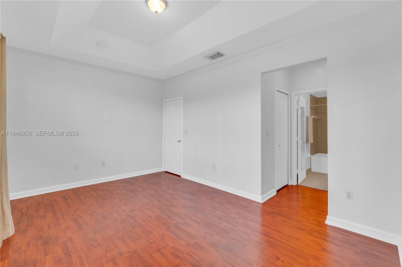 5400 NW 107th Ave, Unit 401, Doral, FL 33178 Photo