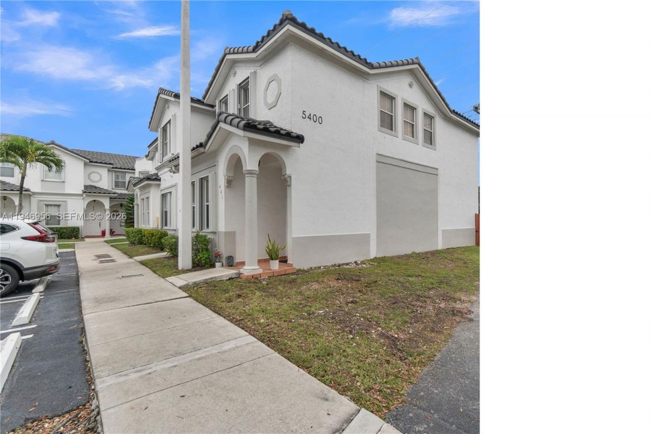 5400 NW 107th Ave, Unit 401, Doral, FL 33178 Photo