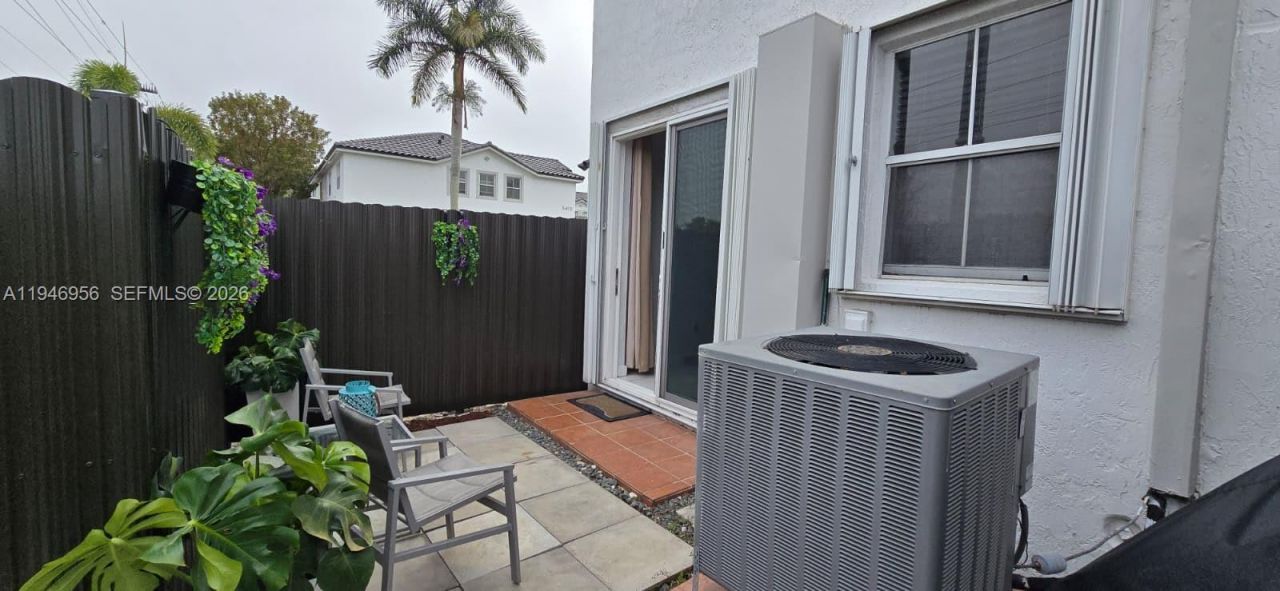 5400 NW 107th Ave, Unit 401, Doral, FL 33178 Photo