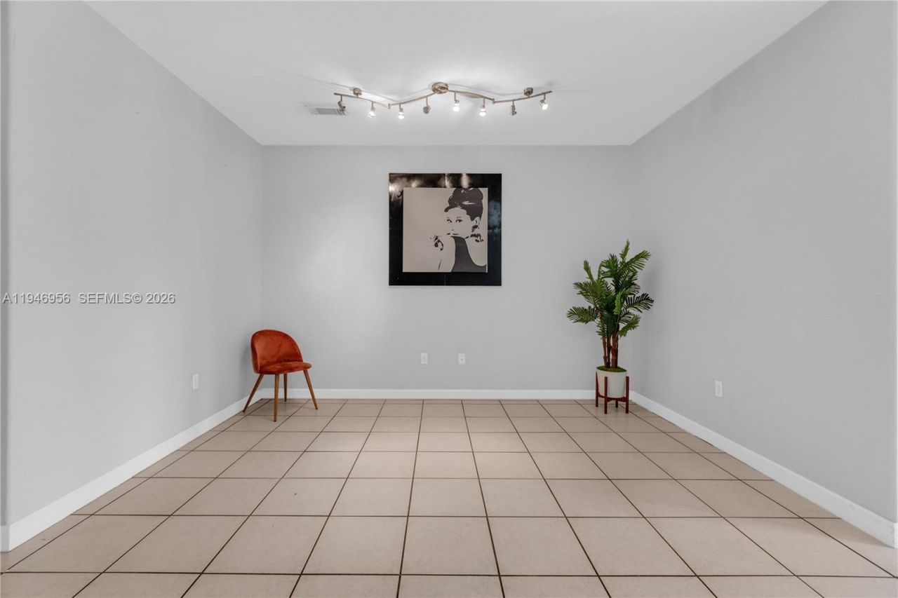 5400 NW 107th Ave, Unit 401, Doral, FL 33178 Photo