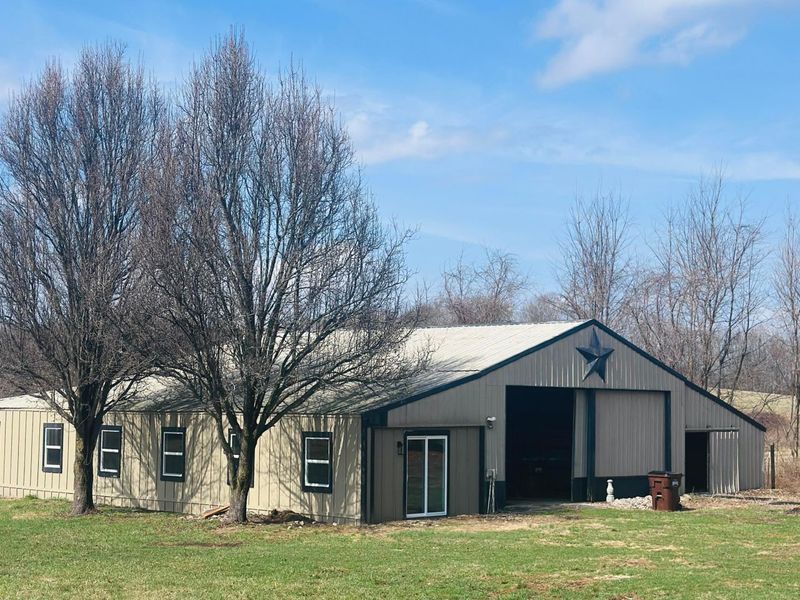 12183 Young Road, Amanda, OH 43102 Photo 2