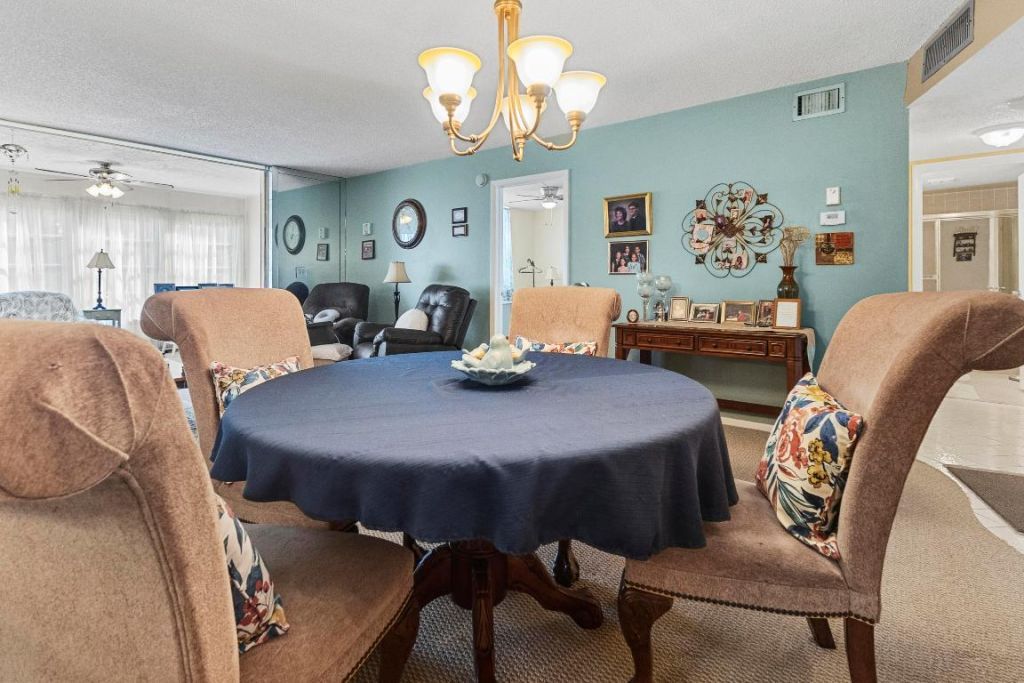 1470 NW 80th Avenue, Unit 204, Margate, FL 33063 Photo