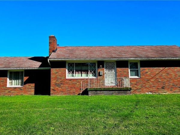 575 Woodside Avenue, Youngstown, OH 44505