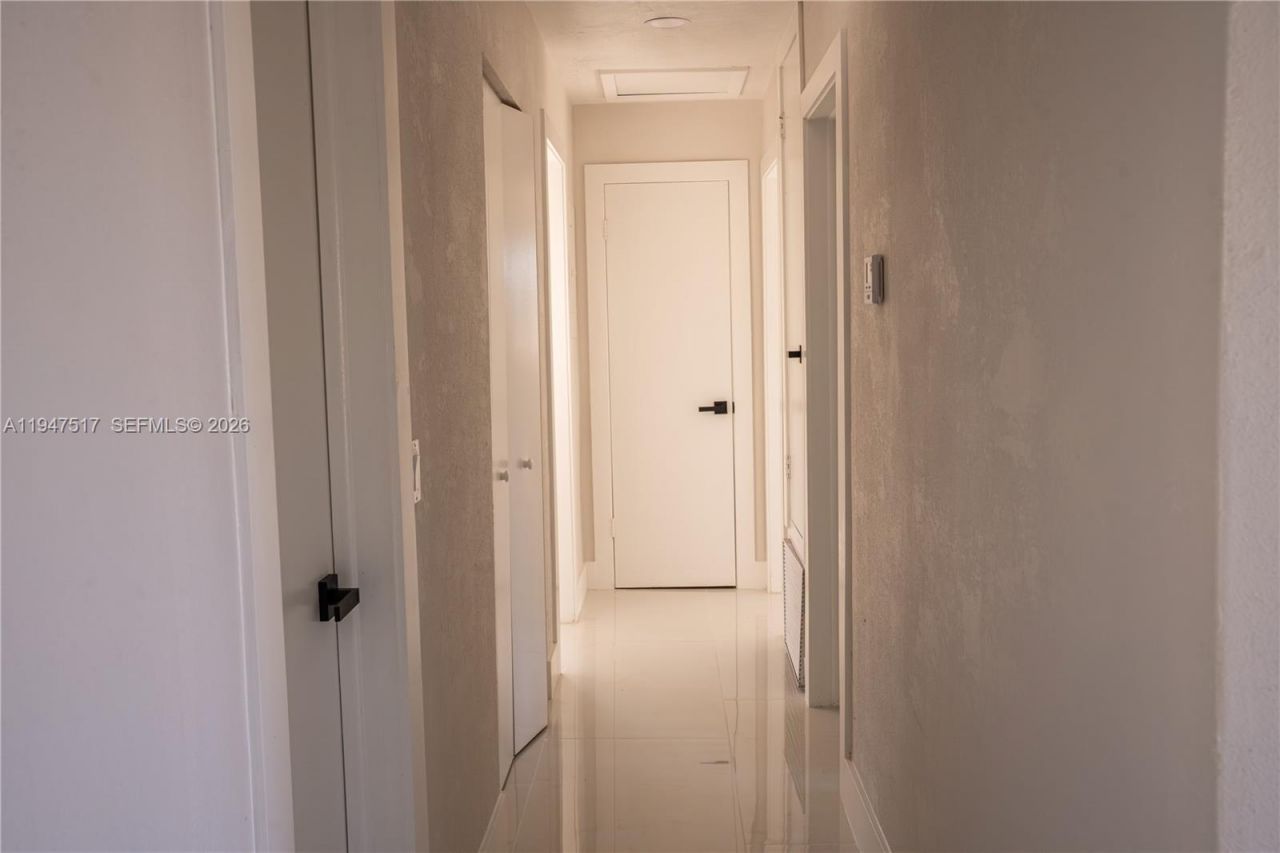 20025 NW 32nd Ct, Miami Gardens, FL 33056 Photo