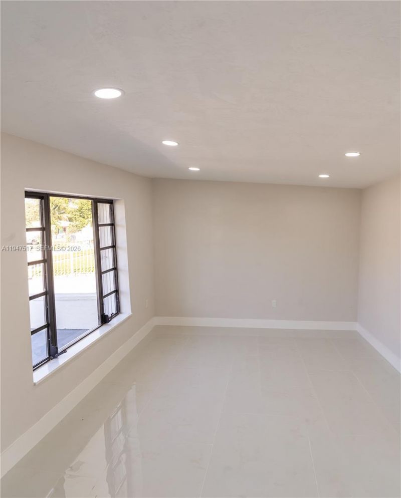 20025 NW 32nd Ct, Miami Gardens, FL 33056 Photo