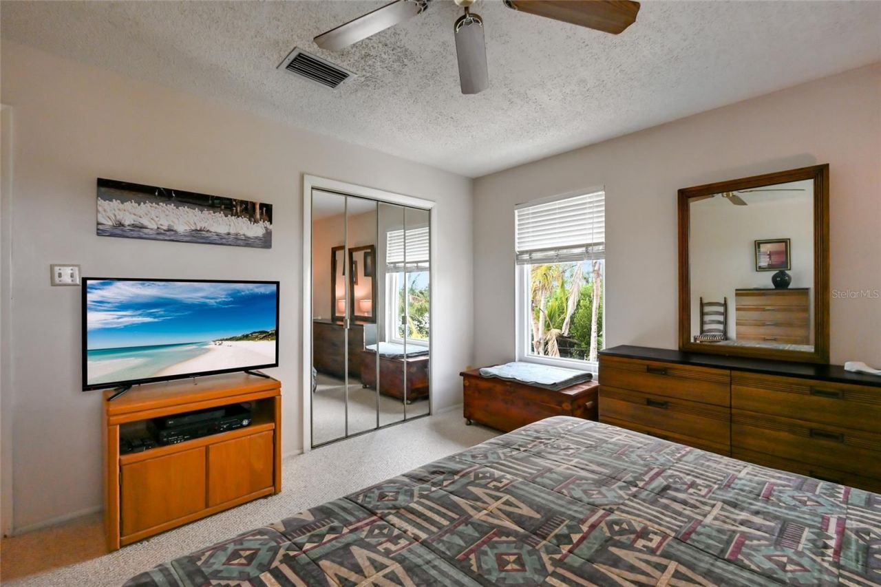 898 Bayshore Drive, Terra Ceia, FL 34250 Photo