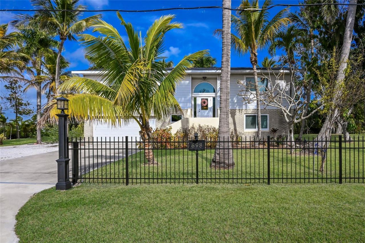898 Bayshore Drive, Terra Ceia, FL 34250 Photo