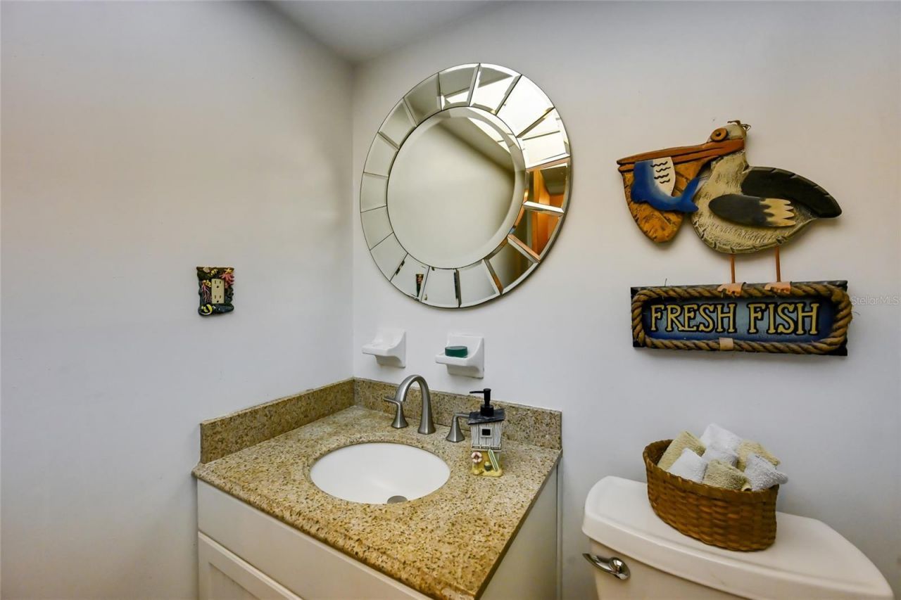 898 Bayshore Drive, Terra Ceia, FL 34250 Photo