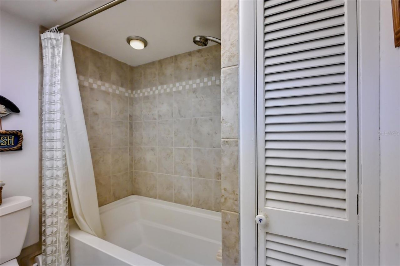 898 Bayshore Drive, Terra Ceia, FL 34250 Photo