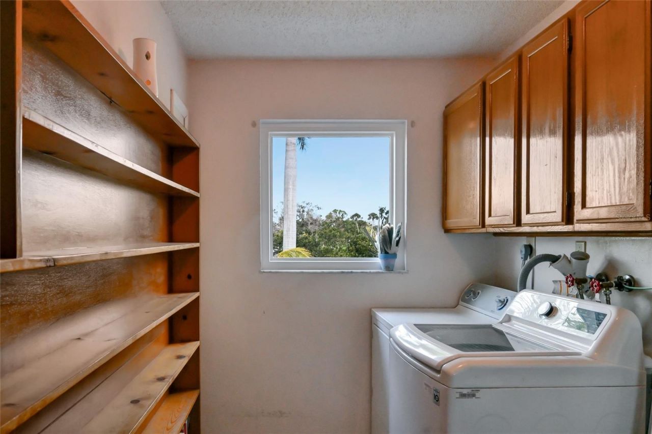 898 Bayshore Drive, Terra Ceia, FL 34250 Photo