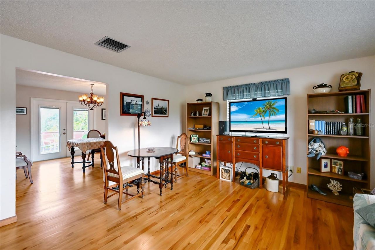 898 Bayshore Drive, Terra Ceia, FL 34250 Photo