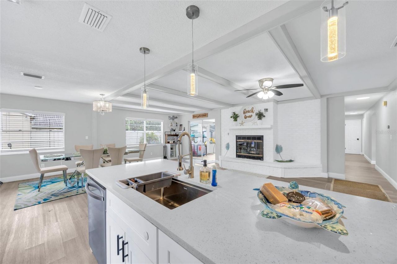2952 Carriage Drive, South Daytona, FL 32119 Photo