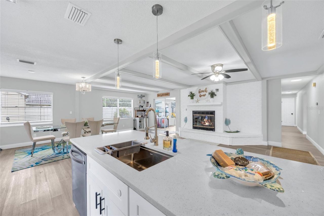 2952 Carriage Drive, South Daytona, FL 32119 Photo