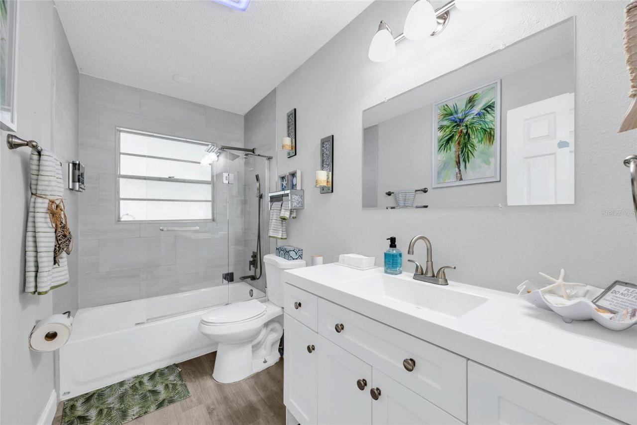 2952 Carriage Drive, South Daytona, FL 32119 Photo